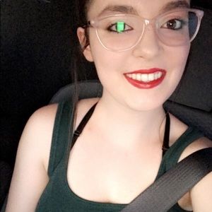 Meet your Posher, Haleigh